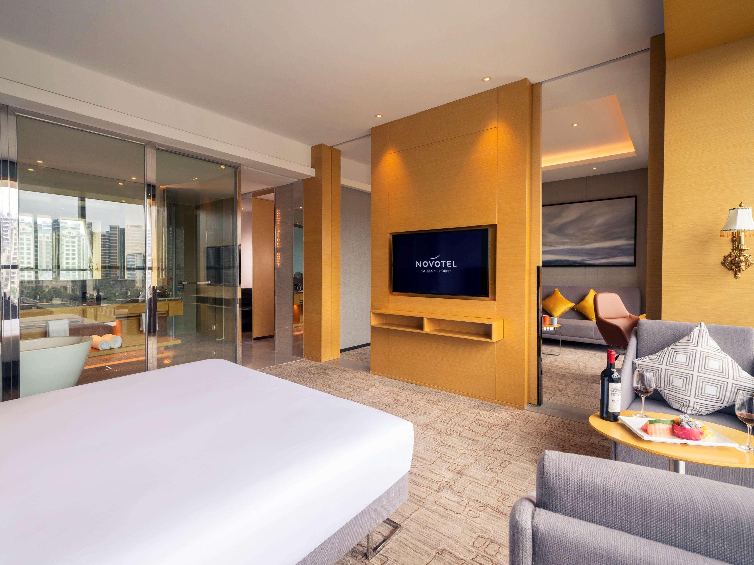 Novotel Haikou Xinbudao Exterior foto